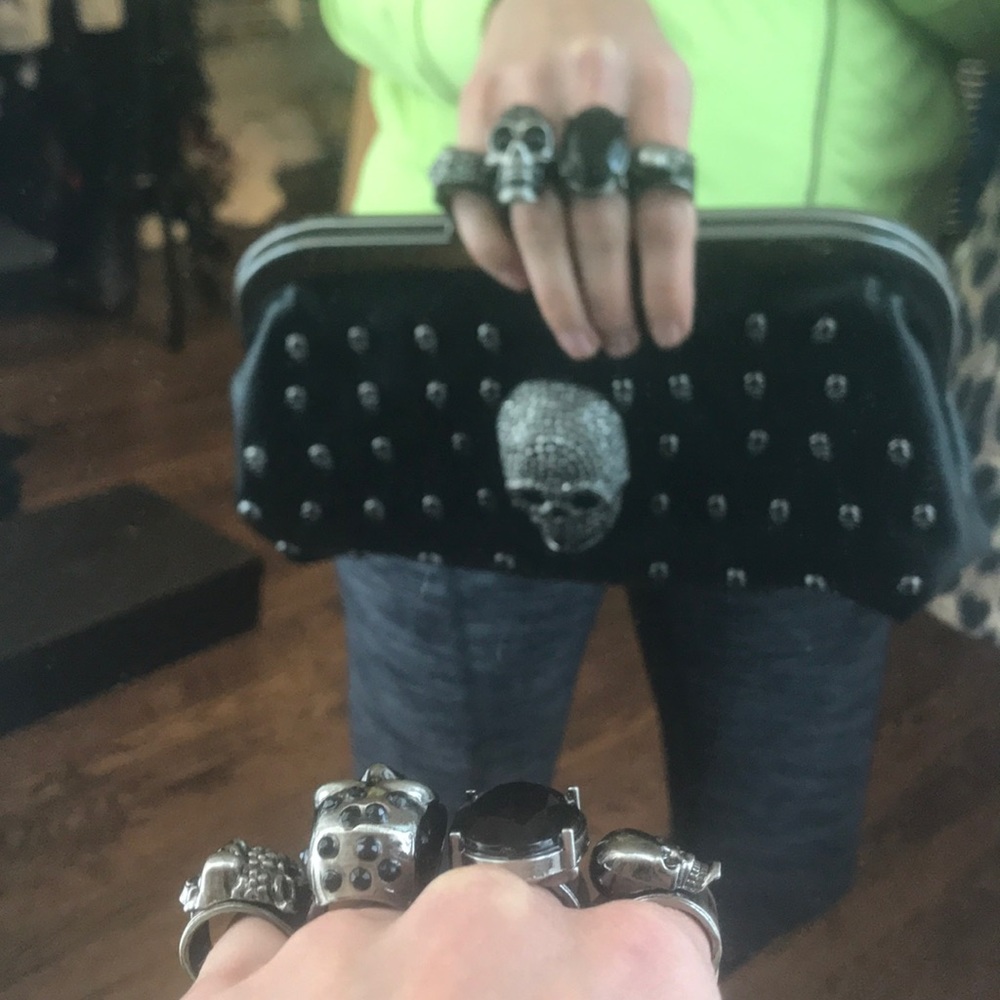 Purse - Picture 4 of 5